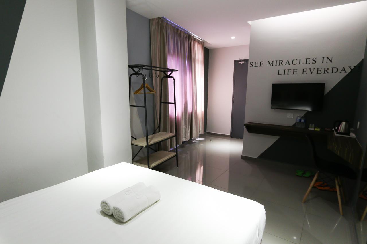 שאה אלאם Hotel 99 Kota Kemuning מראה חיצוני תמונה