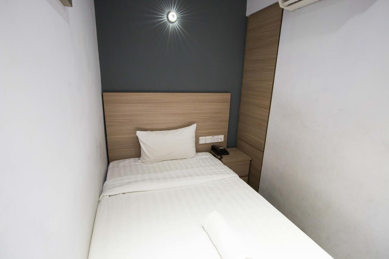 שאה אלאם Hotel 99 Kota Kemuning מראה חיצוני תמונה