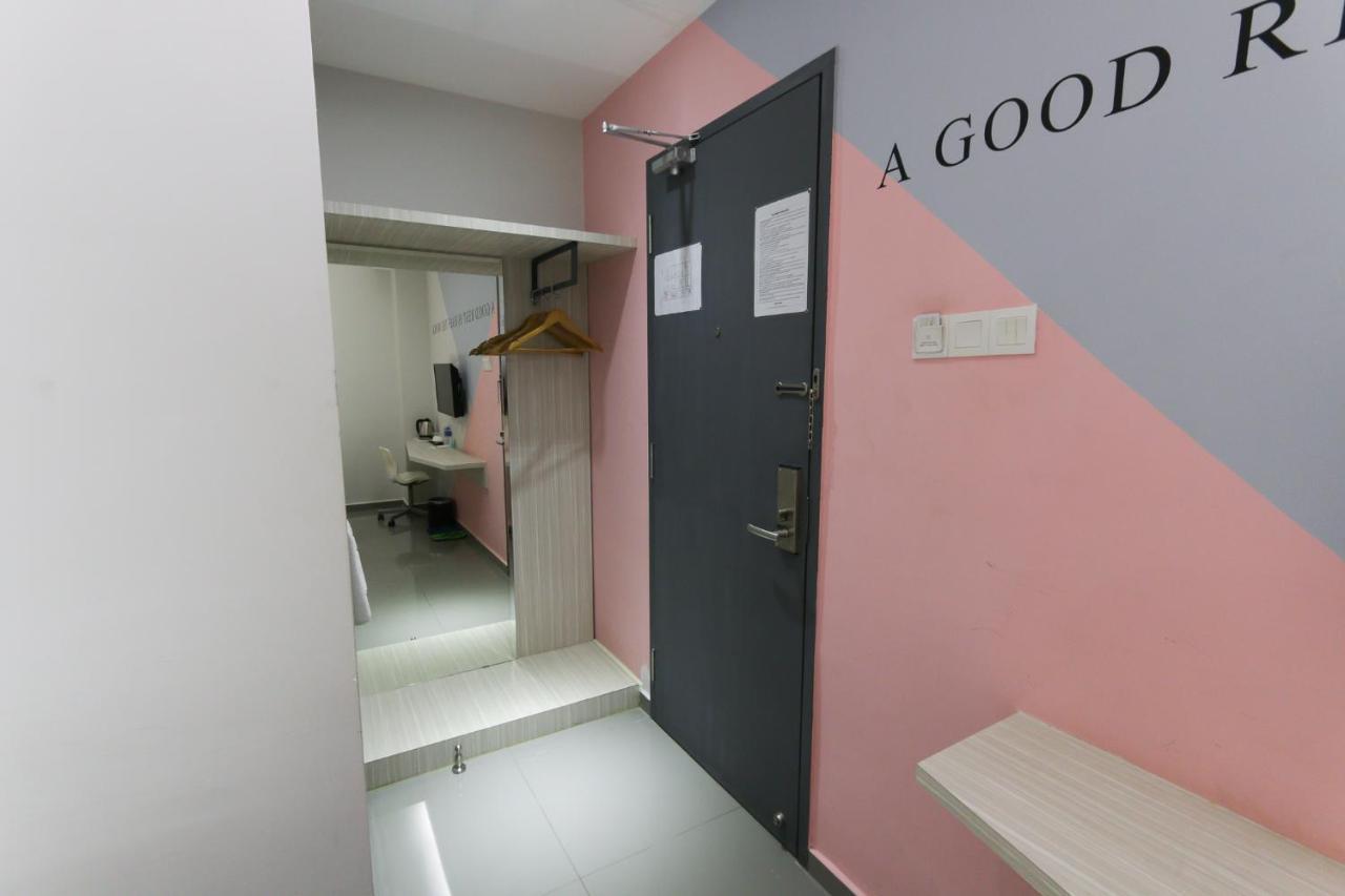 שאה אלאם Hotel 99 Kota Kemuning מראה חיצוני תמונה
