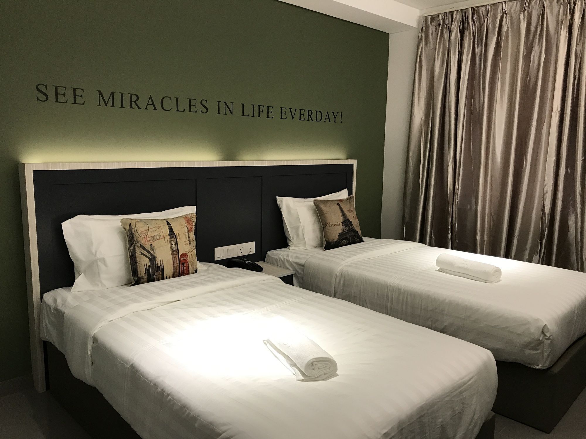 שאה אלאם Hotel 99 Kota Kemuning מראה חיצוני תמונה